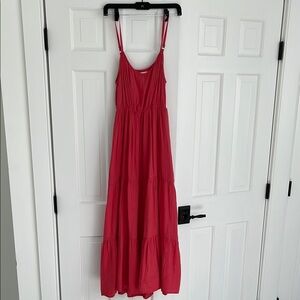 XiRENA Red Tiered Maxi Sundress